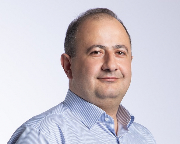 Да, отрекающиеся от Арцаха, Муша, Вана, Сасуна, высмеивающие эту идею – предатели